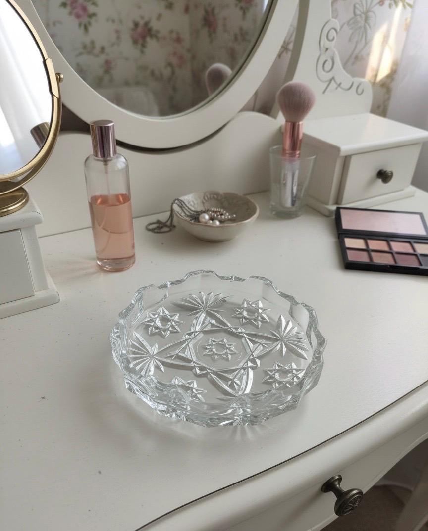 Anchor Hocking Pressed Glass Ashtray, Star Of David 1950’s