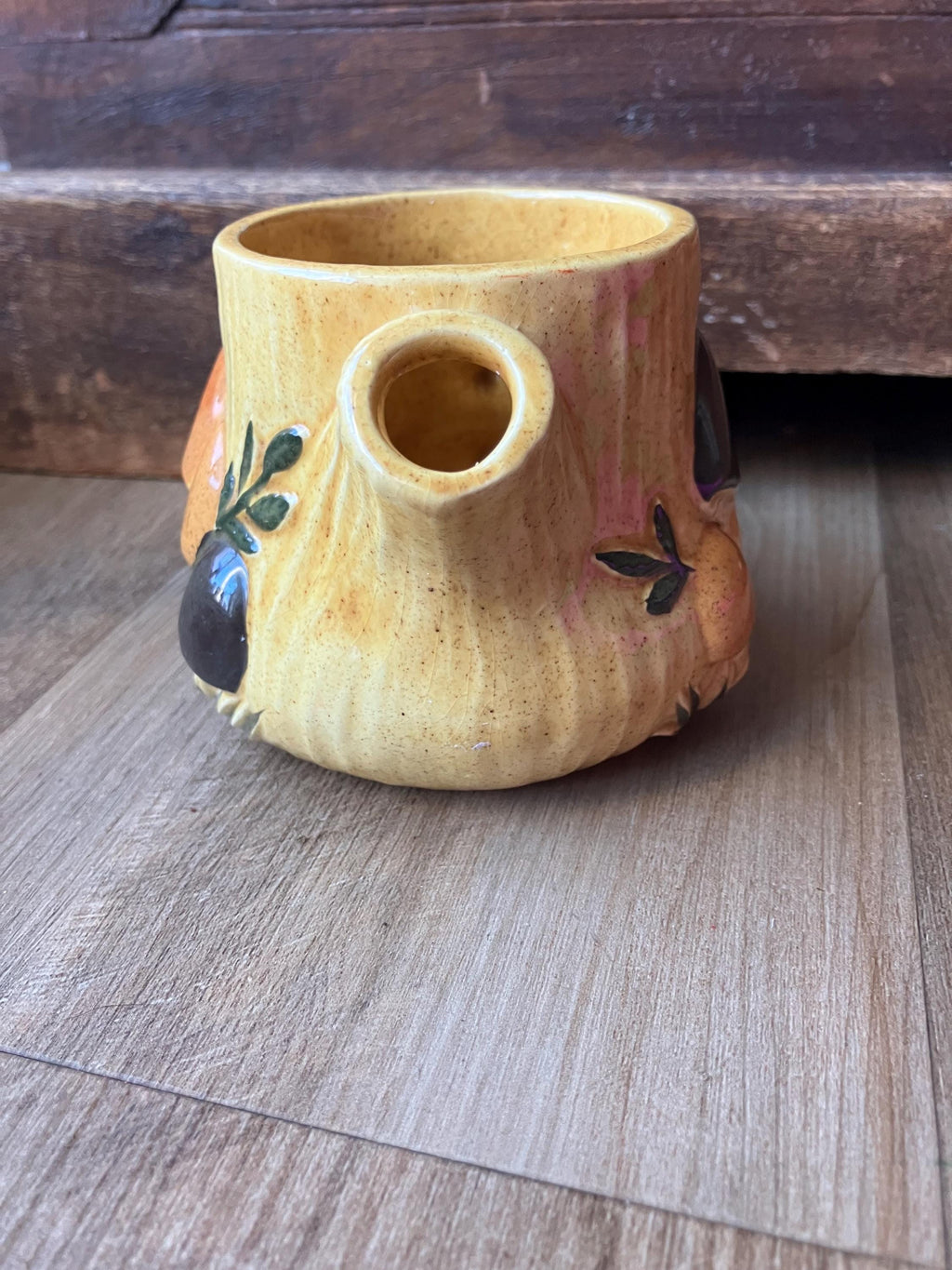 Arnels Ceramic Mushroom Creamer / 1970’s 3D Mushroom Pitcher