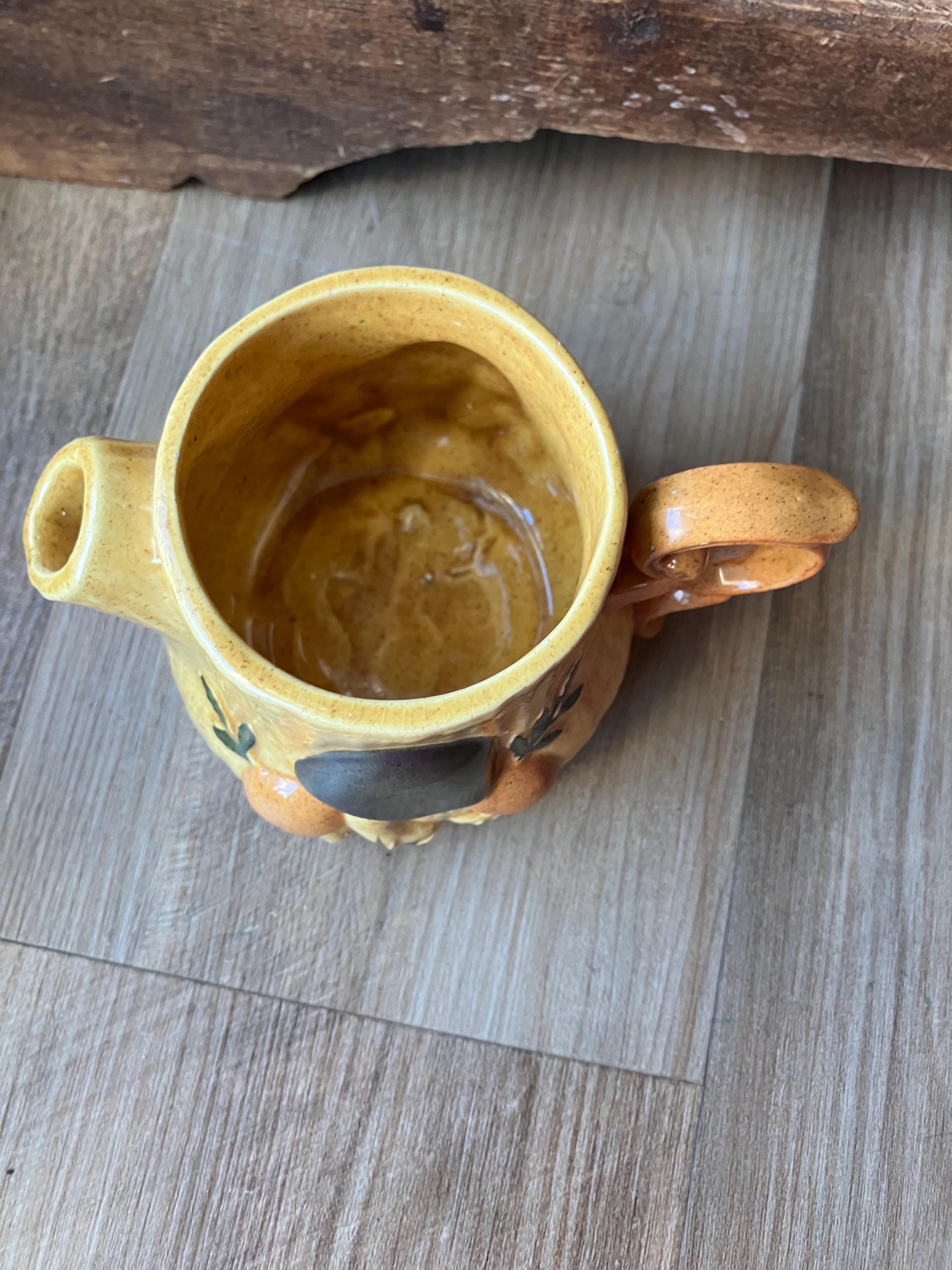 Arnels Ceramic Mushroom Creamer / 1970’s 3D Mushroom Pitcher