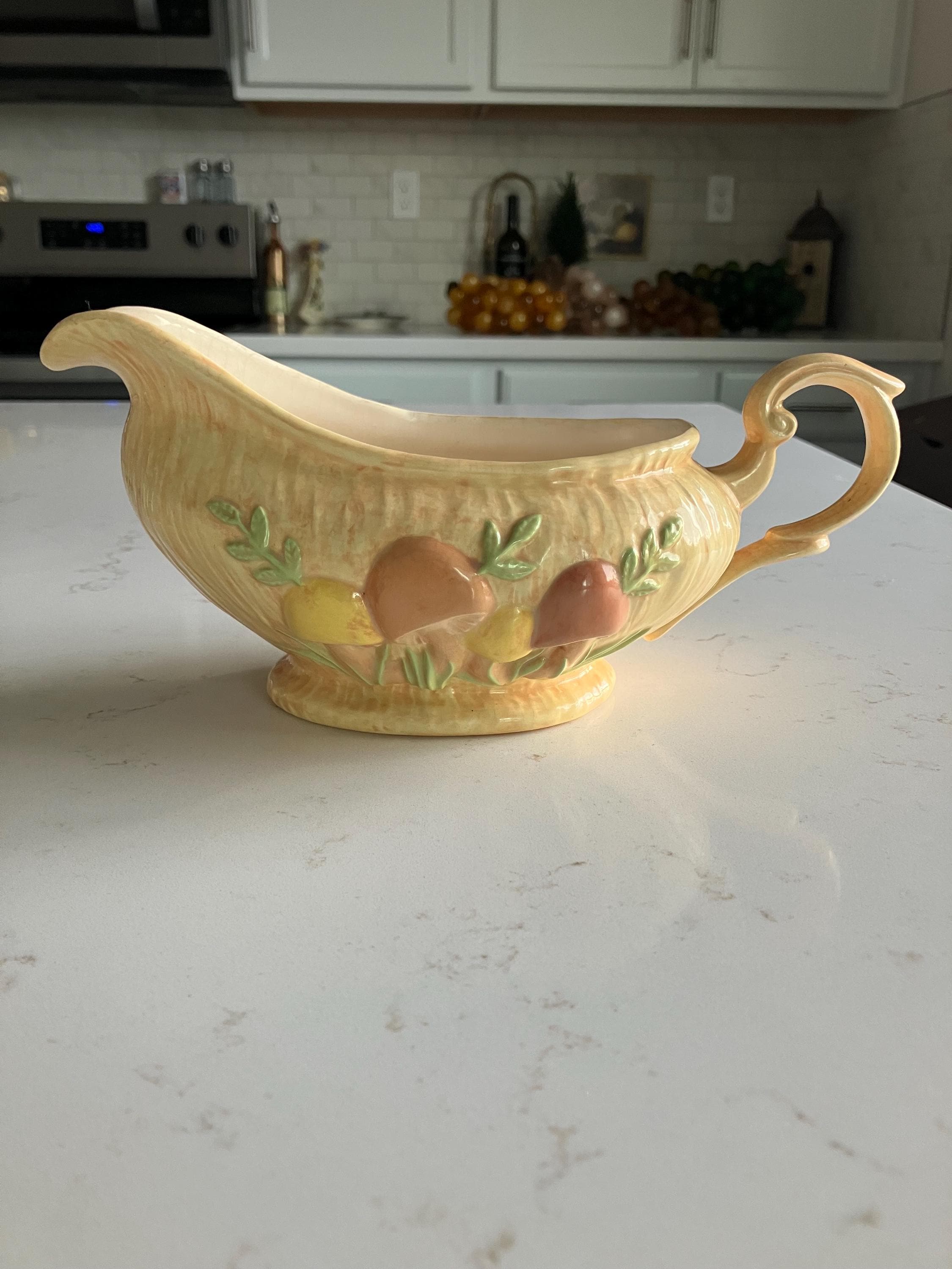 Arnels Mushroom Gravy Boat With Under Plate - Retro 70’s Home Decor