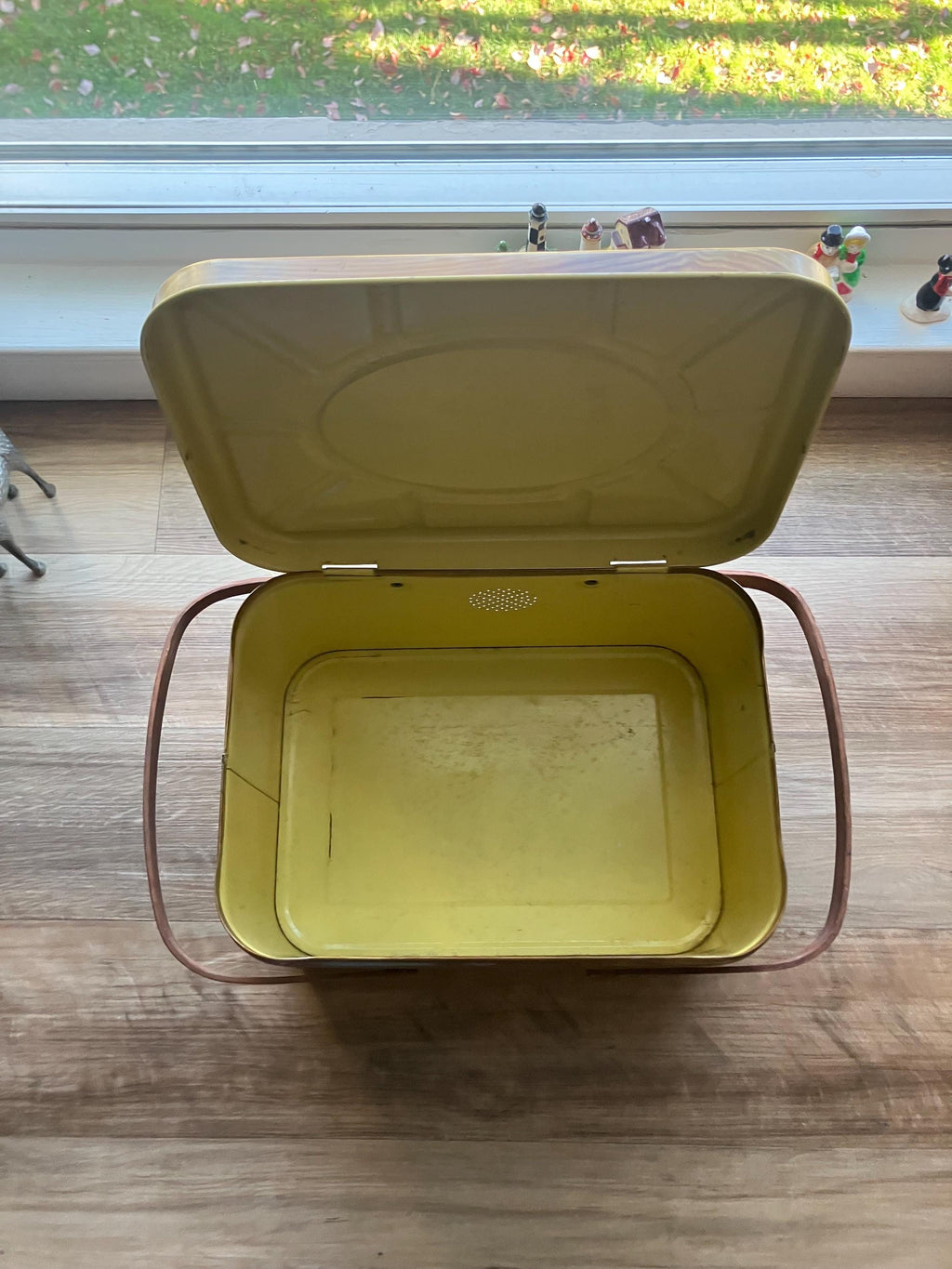 1950s Tin Picnic Basket: Faux Wood Grain, National Can Corp