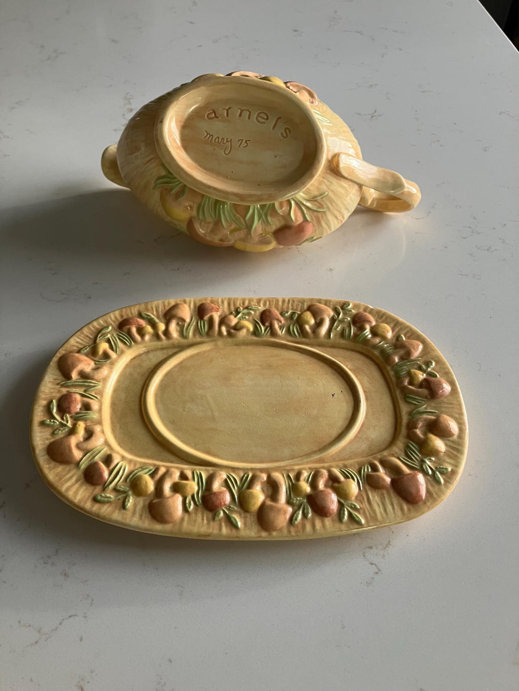 Arnels Mushroom Gravy Boat With Under Plate - Retro 70’s Home Decor